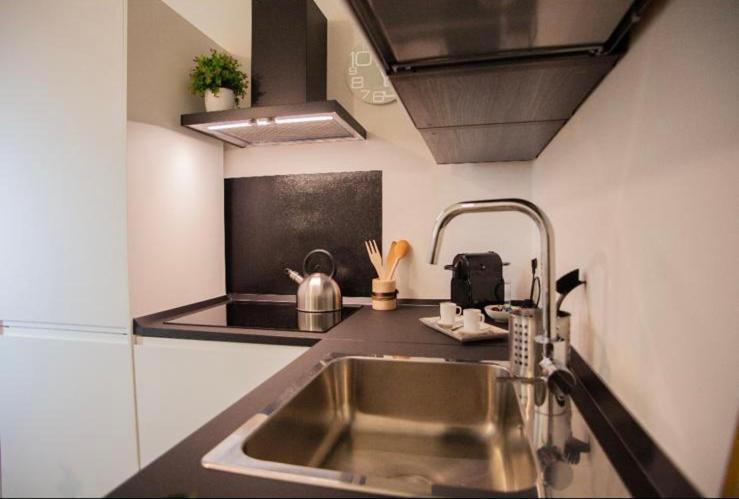 Glamour Liberty Apartment Sabotino38 Milan Luaran gambar